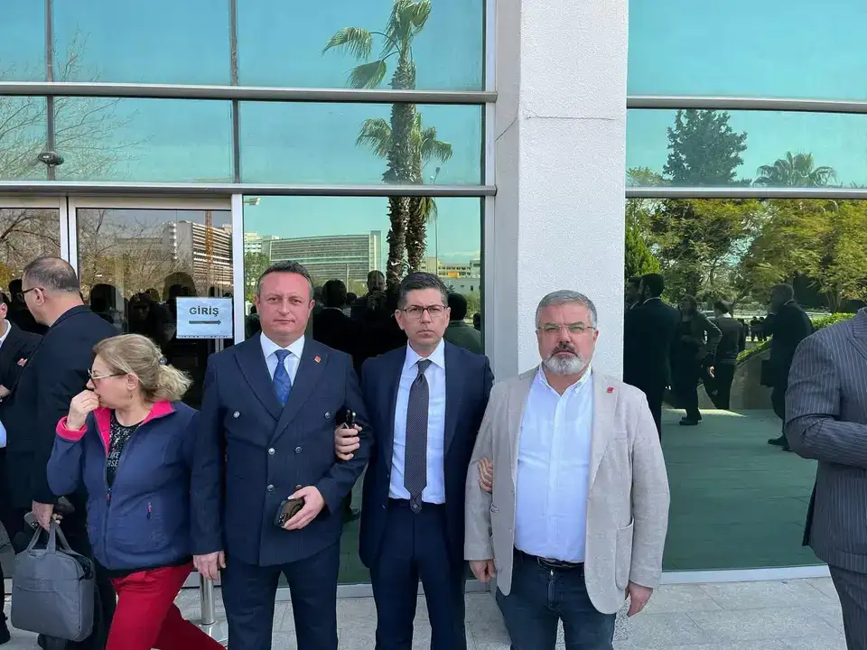 Muhittin Böcek İçin Siyaset Dünyası Antalya Adliyesi'nde 2